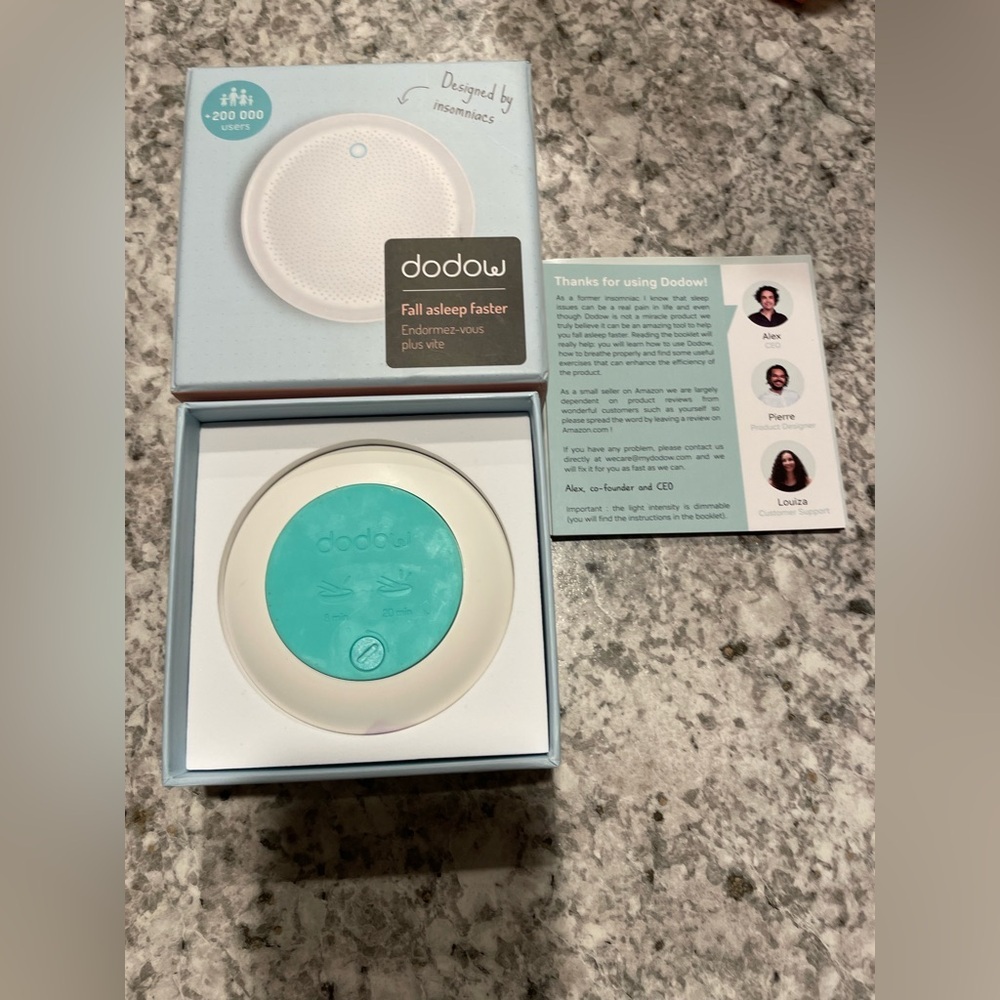 Dodow Sleep Aid Device Insomnia Tool fall asleep faster-made by insomniacs